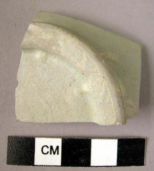 Base potsherd - gray glaze