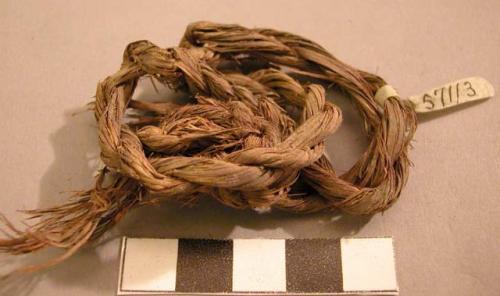 Juniper bark cordage fragment