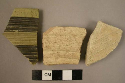 3 later incised ware sherds - 1st millenium?
