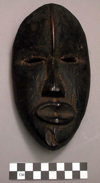 Wooden face mask