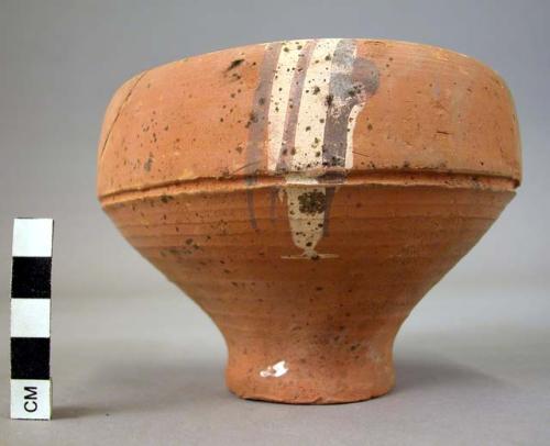 Ceramic footed bowl