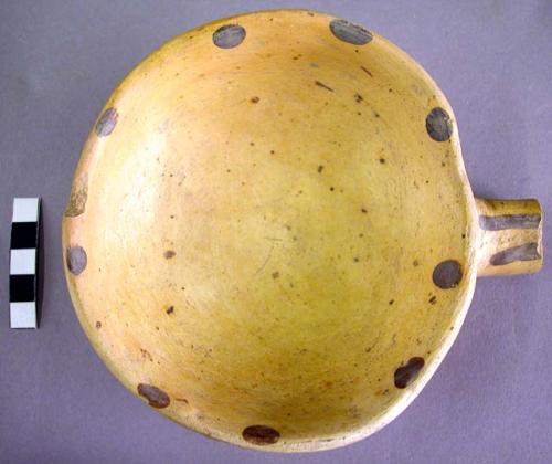 Jeddito black on yellow pottery ladle