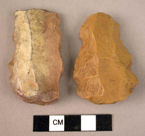 2 small thick rectangular stone flakes used as scrapers