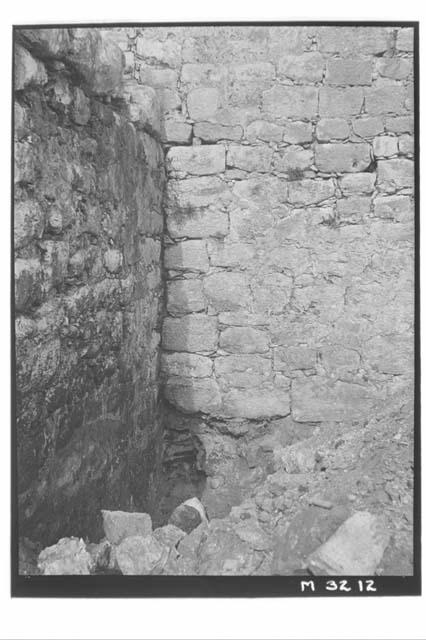 Corner main stairway and platform before tunneling at Monjas.