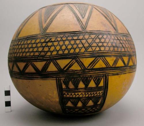 Decorated gourd jar