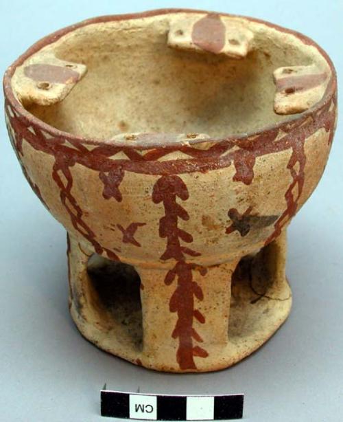 Pottery vessel