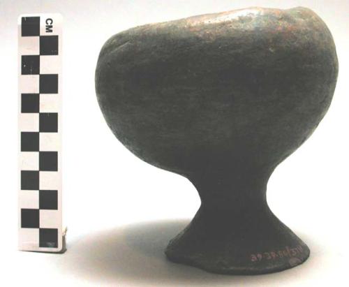 Pottery eating pot, goblet shape, undecorated, kibindi