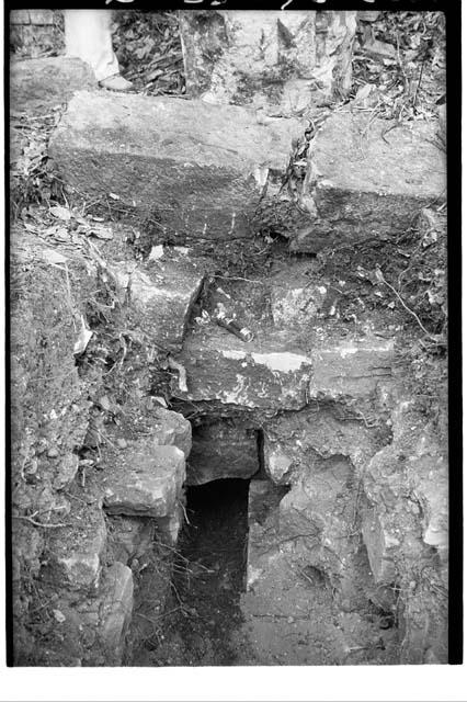 Stela P - cruciform chamber opened