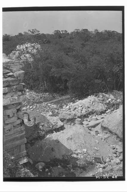 Structure east of Iglesia at Monjas