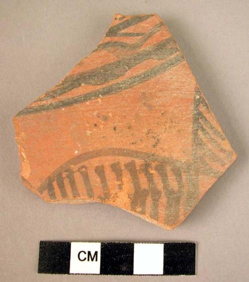 Potsherd - black on red (B3)