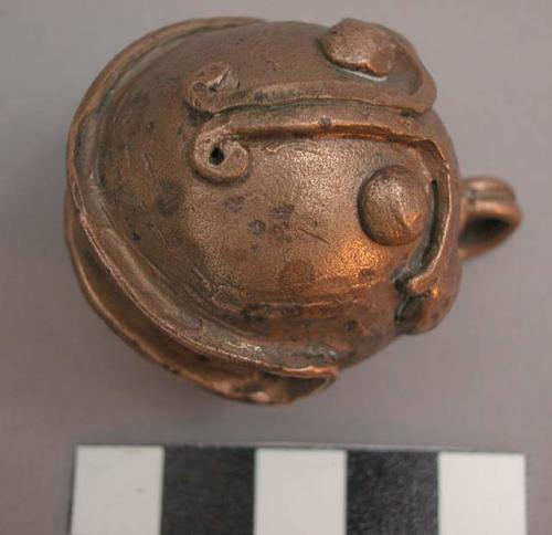 Reproduction jaguar-effigy bell