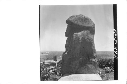 Large stone figure (left profile)