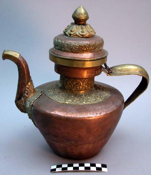 Tea pot