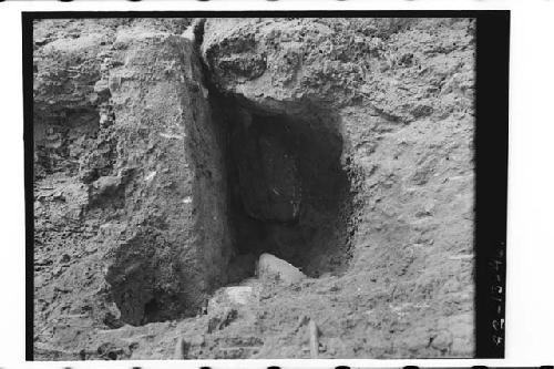 Tomb burial 16-42 emptied