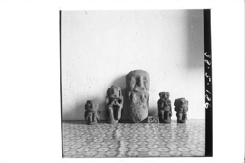 5 small stone Figures (Front)