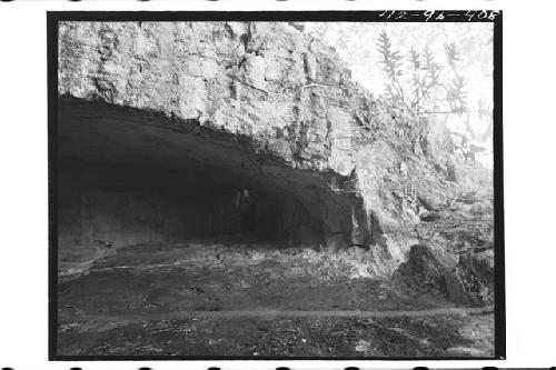 Structure 38 - rear (W) vault looking S