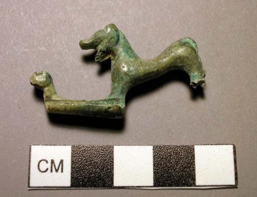 Fibula, zoomorphic