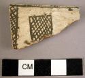 Black-on-white potsherds