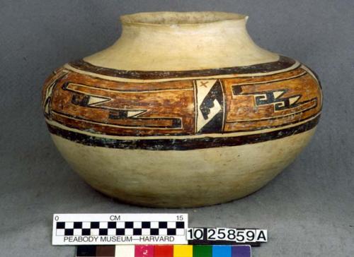 Jar, sikyatki polychrome. linear design