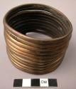 Brass wire leglet, 11 spirals (ngaga)