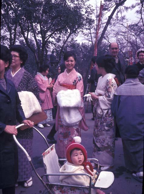 Girls waiting in kimonos for "Hari Kuyo" ceremony