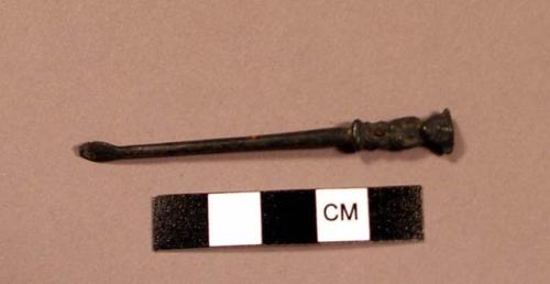 Bronze ear spoon with figurine handle