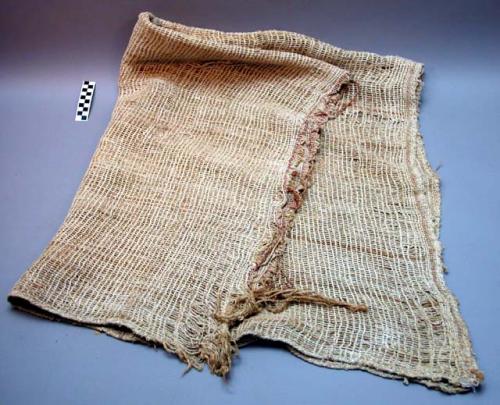 Woven skirt for woman