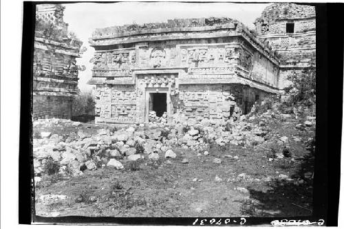 Monjas, E. wing, E. facade