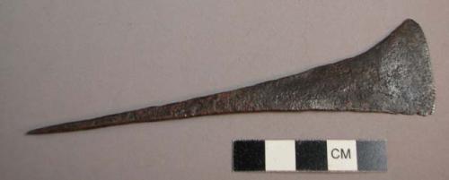 Knife used for hair cutting, hammered iron with spike end, kembi