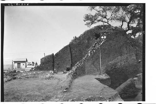 Section of upper platform and shrine, Mound B; Structure E