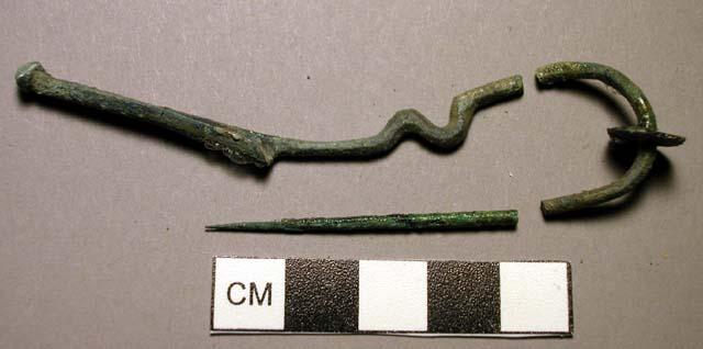 Fibula, serpentine – Objects – eMuseum