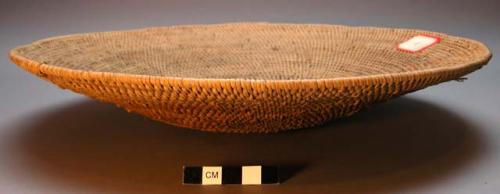 Basket used to cover water pot, also often used merely as basket, or even for wi