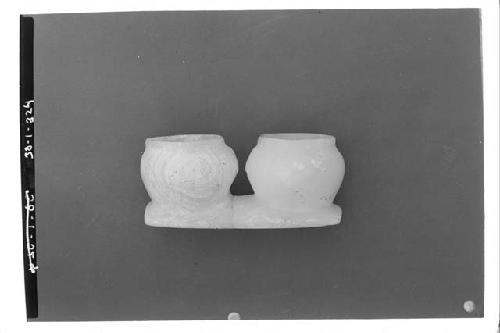 Double alabaster jar. A2-235-Tomb II. L of base 18.5 cm-H. 6.5