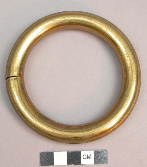 Gilt armlet, European work