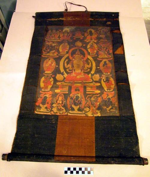 Scroll of tibetan pantheon, chenrezig in the form incarnate in the +