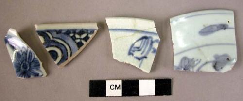 4 rim potsherds