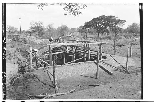 Constructing shelter over footprints