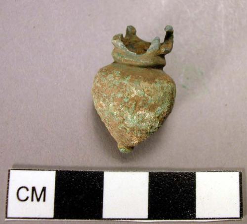 Pendant, urn-shaped