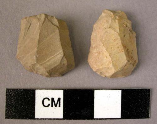 2 small flint end-of-blade scrapers