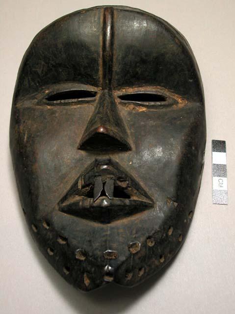 Wooden face mask