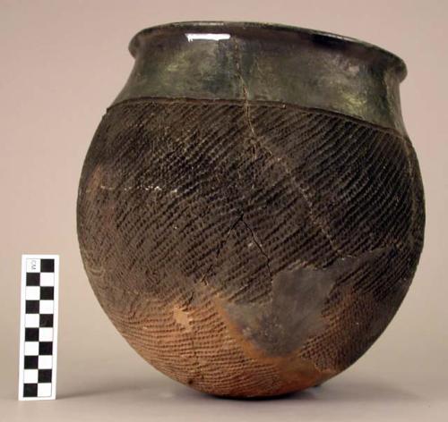 Ceramic jar