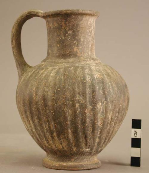 Pottery jug - Bucchero Ware