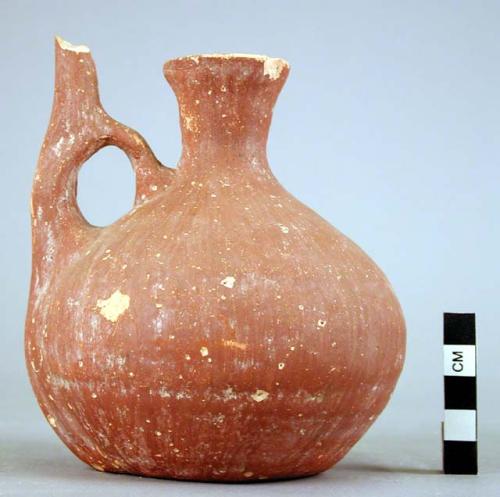 Spouted pottery jar (cruche a fond plat)