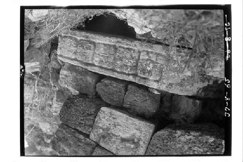 Hieroglyphs on face of lintel over west niche