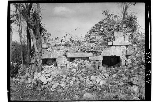 N. Bldg. at main site, 1/4 column jambs (6x6)