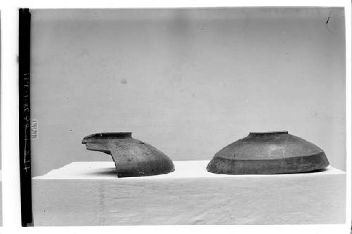 Frag, of bowl & bowl. A-2-28 Tomb I, A-2-60 Tomb III. D. Rim A-2-60-25.5 cm