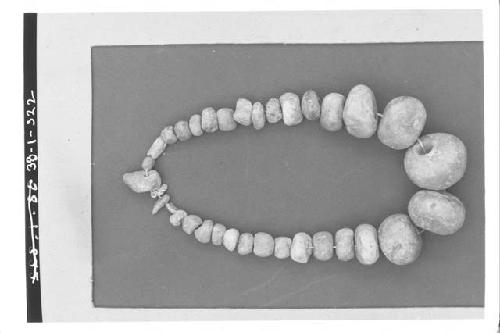 String of jade beads (33) A1-499-Tomb V. D. largest bead 2.5 cm