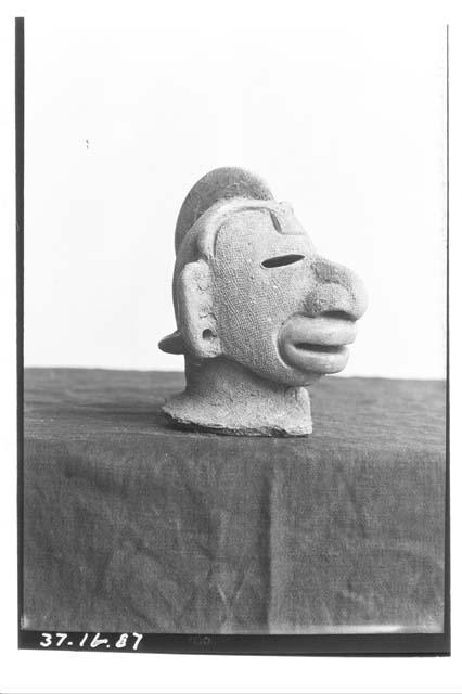 Head of figurine from Tomb VI