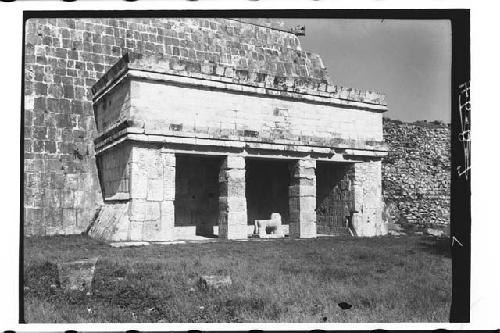 2D1-Lower Temple of the Jaguars. Restored by Mex. Government