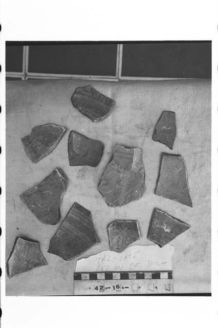 Red-on-Orange Dichrome Sherds